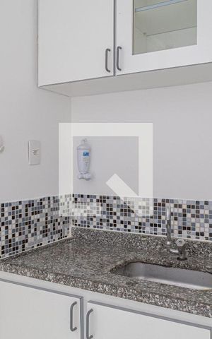 Apartamento à venda com 30m², 1 quarto e 1 vaga Apartamento à venda com 30m², 1 quarto e 1 vagaCozinha