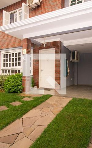 Casa para alugar com 200m², 4 quartos e 1 vaga Casa para alugar com 200m², 4 quartos e 1 vagaÁrea Externa