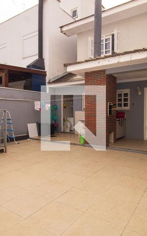 Casa para alugar com 200m², 4 quartos e 1 vaga Casa para alugar com 200m², 4 quartos e 1 vagaÁrea Externa