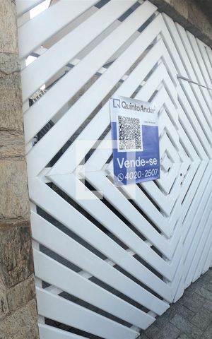 Casa à venda com 222m², 3 quartos e 4 vagasFachada da Casa