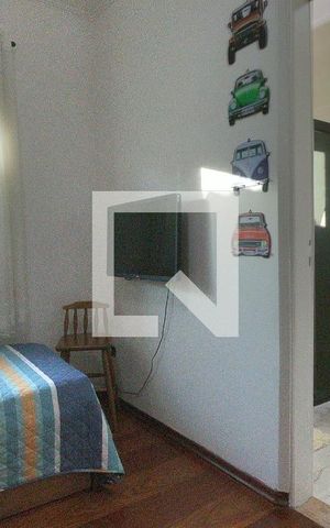 Casa à venda com 222m², 3 quartos e 4 vagasSuíte 2