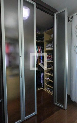 Casa à venda com 222m², 3 quartos e 4 vagasCloset da suíte 3