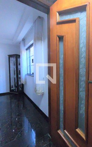 Casa à venda com 222m², 3 quartos e 4 vagasLavabo