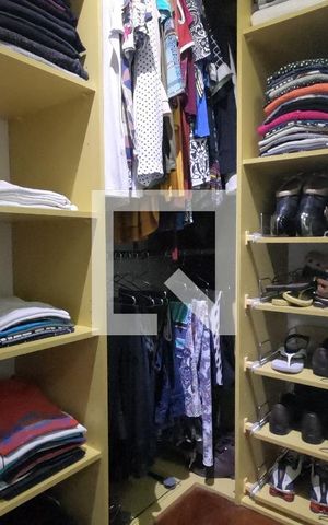Casa à venda com 222m², 3 quartos e 4 vagasCloset da suíte 3