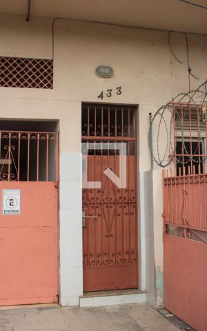 Apartamento para alugar com 30m², 1 quarto e sem vagaFachada