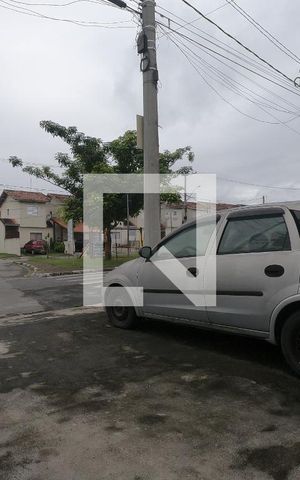 Casa de condomínio para alugar com 48m², 2 quartos e 2 vagasGaragem