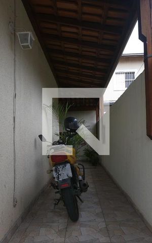 Casa de condomínio para alugar com 48m², 2 quartos e 2 vagasCorredor Externo