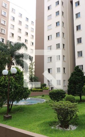 Apartamento para alugar com 70m², 3 quartos e 1 vagaVista