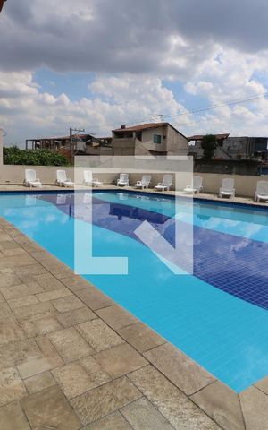 Apartamento para alugar com 70m², 3 quartos e 1 vagaÁrea comum - Piscina