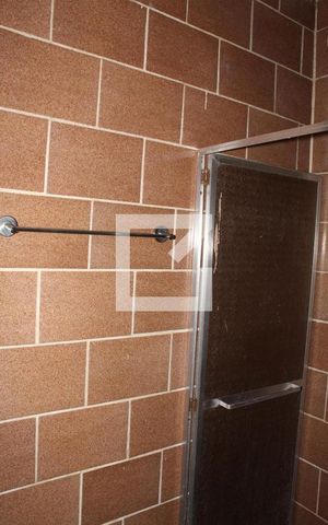 Casa para alugar com 80m², 2 quartos e 1 vagaBanheiro