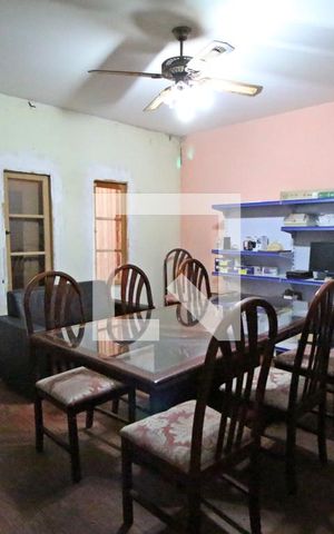 Casa à venda com 700m², 4 quartos e 3 vagasSala de estar 1