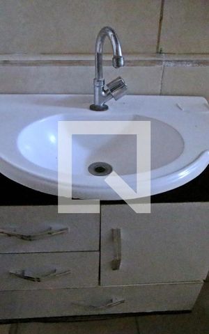 Casa à venda com 700m², 4 quartos e 3 vagasBanheiro do Quarto 4 (suíte)