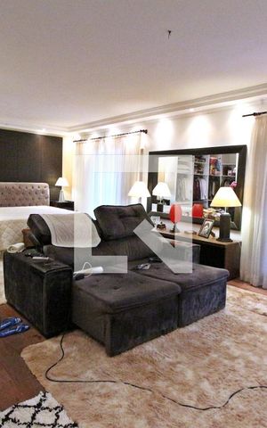 Casa à venda com 700m², 4 quartos e 3 vagasQuarto 3 (suíte)