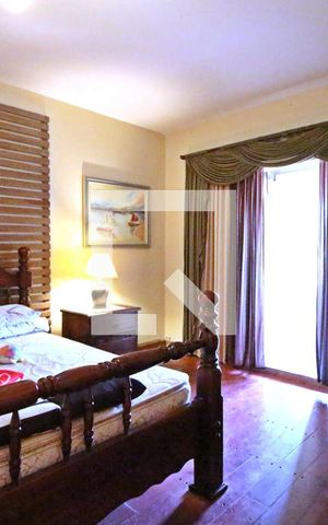 Casa à venda com 700m², 4 quartos e 3 vagasQuarto 2 (suíte)