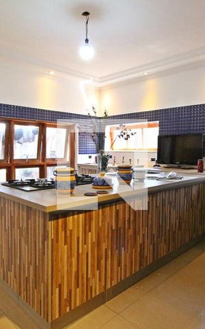 Casa à venda com 700m², 4 quartos e 3 vagasCozinha 1