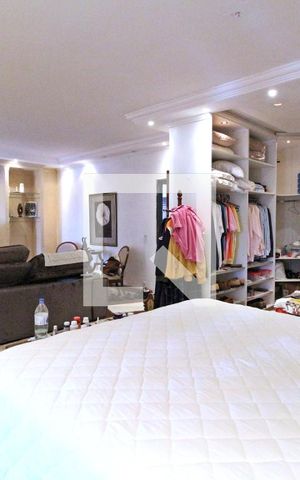Casa à venda com 700m², 4 quartos e 3 vagasQuarto 3 (suíte)