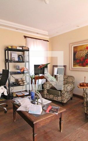 Casa à venda com 700m², 4 quartos e 3 vagasSala de estar 2