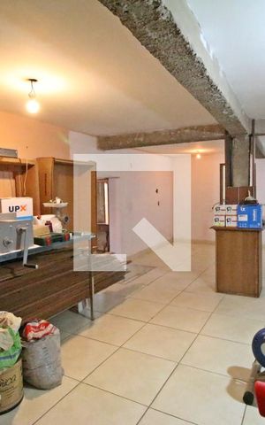 Casa à venda com 700m², 4 quartos e 3 vagasSala 2