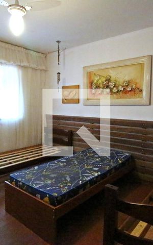 Casa à venda com 700m², 4 quartos e 3 vagasQuarto 4 (suíte)