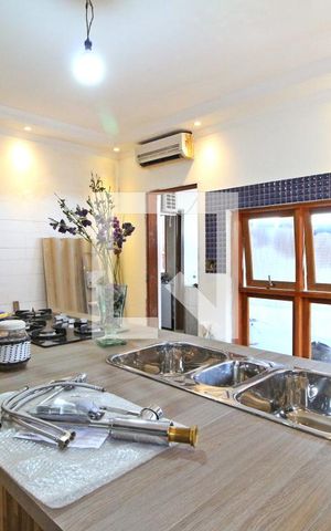 Casa à venda com 700m², 4 quartos e 3 vagasCozinha 1