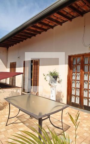 Casa à venda com 700m², 4 quartos e 3 vagasVaranda