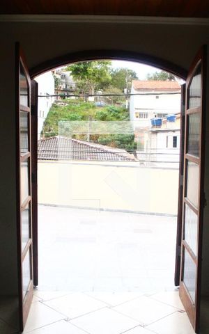 Casa para alugar com 132m², 3 quartos e 2 vagasQuarto Suíte