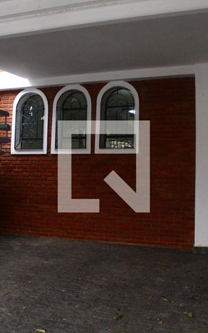 Casa para alugar com 132m², 3 quartos e 2 vagasGaragem