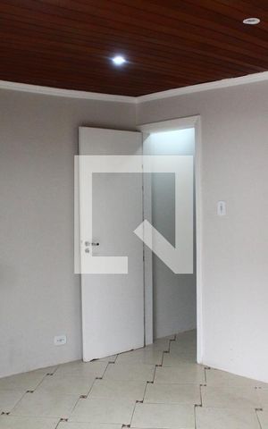 Casa para alugar com 132m², 3 quartos e 2 vagasQuarto Suíte