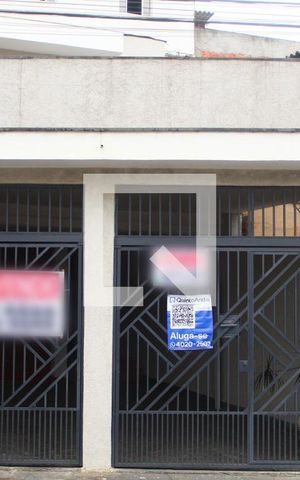 Casa para alugar com 132m², 3 quartos e 2 vagasFachada