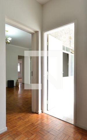 Apartamento à venda com 118m², 2 quartos e sem vagaSala