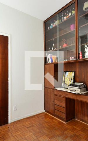 Apartamento à venda com 118m², 2 quartos e sem vagaSala