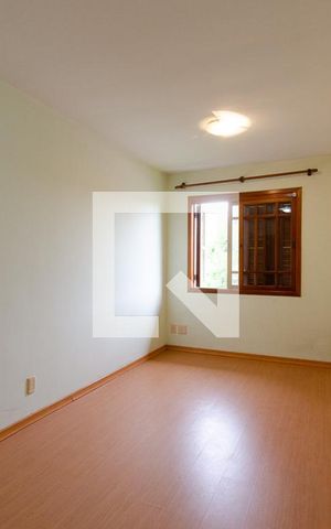 Casa à venda com 220m², 3 quartos e 3 vagas Casa à venda com 220m², 3 quartos e 3 vagasQuarto 2