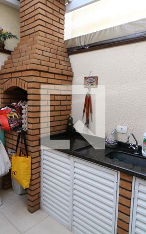 Casa à venda com 160m², 3 quartos e 2 vagasChurrasqueira / area de servico