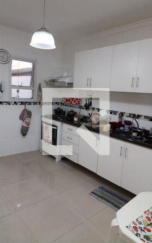 Casa à venda com 160m², 3 quartos e 2 vagasCozinha