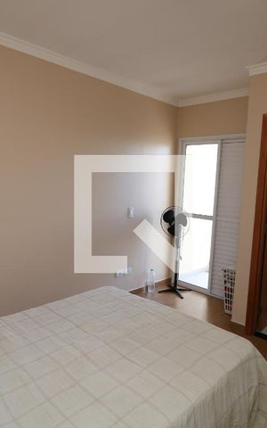 Casa à venda com 160m², 3 quartos e 2 vagasSuite
