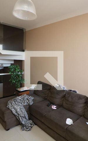 Casa à venda com 160m², 3 quartos e 2 vagasSala