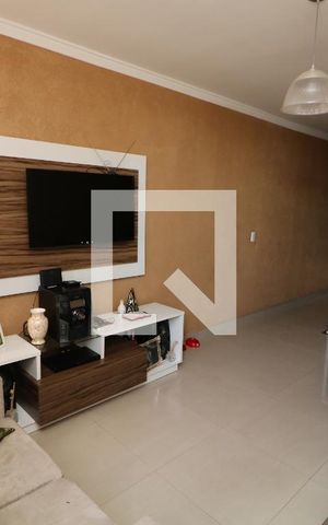 Casa à venda com 160m², 3 quartos e 2 vagasSala