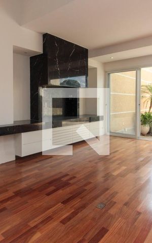 Apartamento à venda com 210m², 2 quartos e 2 vagas Apartamento à venda com 210m², 2 quartos e 2 vagasSala