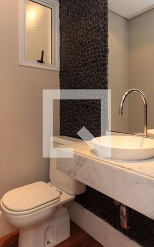 Apartamento à venda com 210m², 2 quartos e 2 vagas Apartamento à venda com 210m², 2 quartos e 2 vagasLavabo