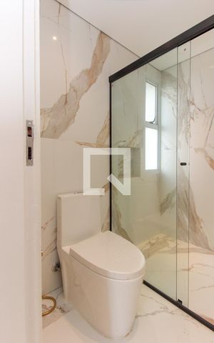 Apartamento à venda com 210m², 2 quartos e 2 vagas Apartamento à venda com 210m², 2 quartos e 2 vagasSuíte