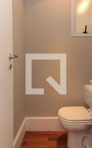 Apartamento à venda com 210m², 2 quartos e 2 vagas Apartamento à venda com 210m², 2 quartos e 2 vagasLavabo