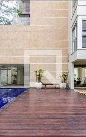 Apartamento à venda com 210m², 2 quartos e 2 vagas Apartamento à venda com 210m², 2 quartos e 2 vagasÁrea comum