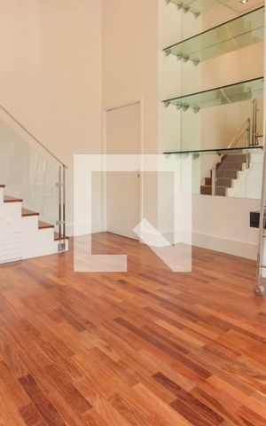 Apartamento à venda com 210m², 2 quartos e 2 vagas Apartamento à venda com 210m², 2 quartos e 2 vagasSala