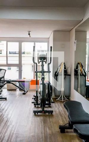 Apartamento à venda com 210m², 2 quartos e 2 vagas Apartamento à venda com 210m², 2 quartos e 2 vagasAcademia