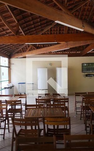 Apartamento à venda com 140m², 3 quartos e 4 vagas Apartamento à venda com 140m², 3 quartos e 4 vagasÁrea comum - Churrasqueira