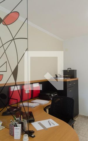 Casa à venda com 727m², 4 quartos e 14 vagas Casa à venda com 727m², 4 quartos e 14 vagasHome office