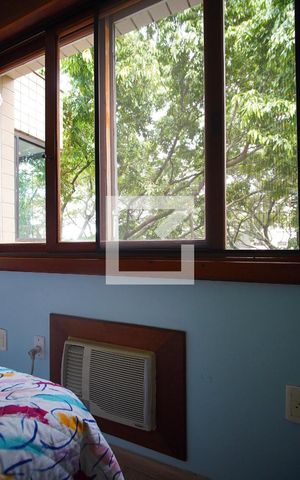 Apartamento à venda com 203m², 4 quartos e 3 vagasQuarto 2 