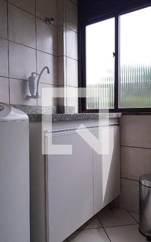 Apartamento à venda com 203m², 4 quartos e 3 vagasArea de serviço 