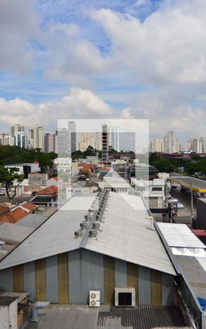 Apartamento à venda com 50m², 2 quartos e 1 vagaVista da varanda
