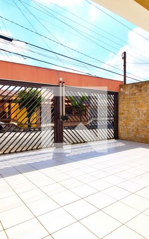 Casa à venda com 300m², 4 quartos e 6 vagasGaragem